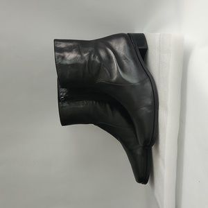 Etienne Aigner Oradell LEATHER Unisex Boots Size 9